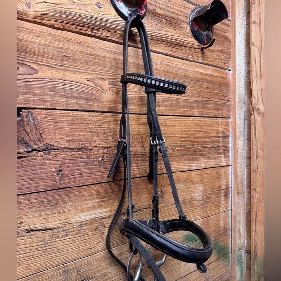 Black dressage schooling bridle, Full size crown Kieffer, Vespucci brow band - Picture 2 of 8